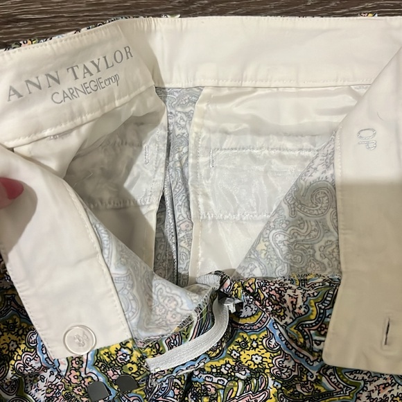 Ann Taylor Crop Pants - Picture 2 of 3
